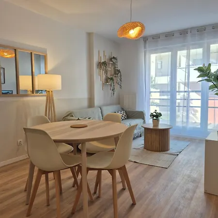 L'acces 10' Centre Historique Apartman *